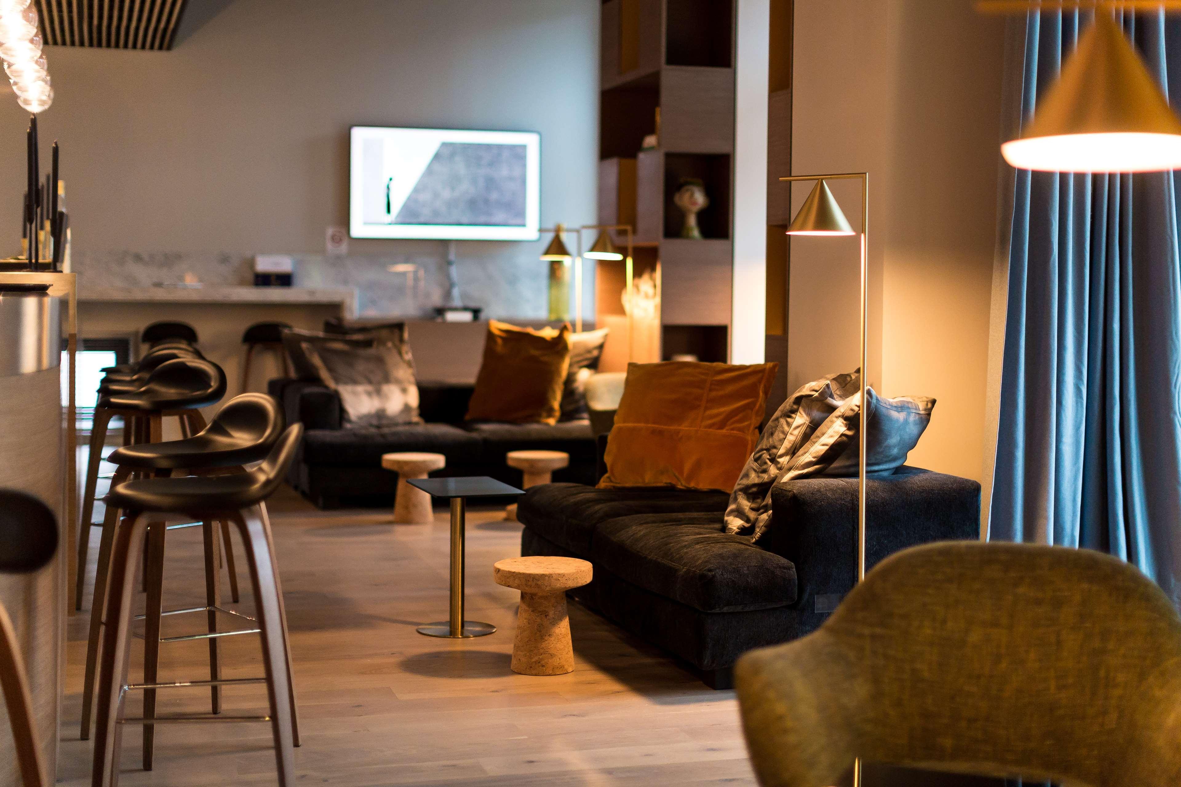 Отель Golden Tulip Saint Malo- Le Grand Be Экстерьер фото